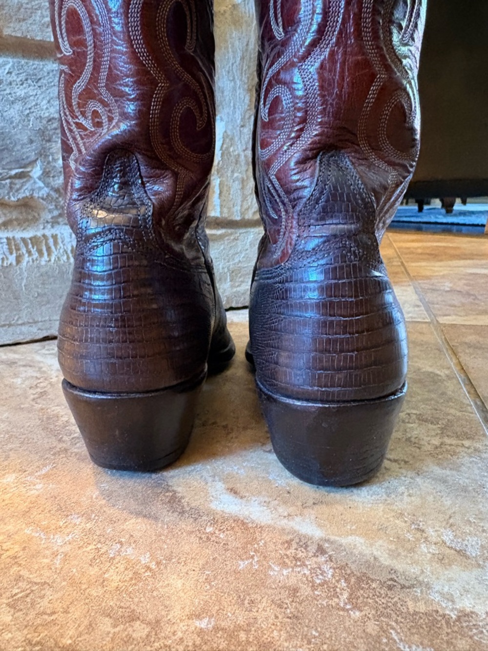 Lucchese Men’s Teju Lizard Leather Western Boots - Picture 3 of 6